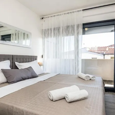 House Mirna Hotel 4*